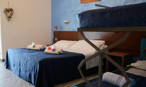 hotelhollywood it offerta-prima-settimana-giugno-in-hotel-per-famiglie-vicino-al-mare-di-rimini 015