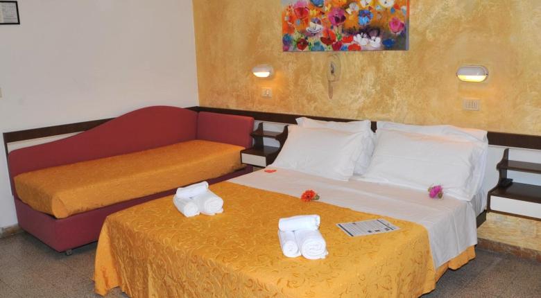 hotelhollywood it offerta-vacanza-settimana-famiglia-agosto-hotel-vicino-al-mare-a-rimini 025